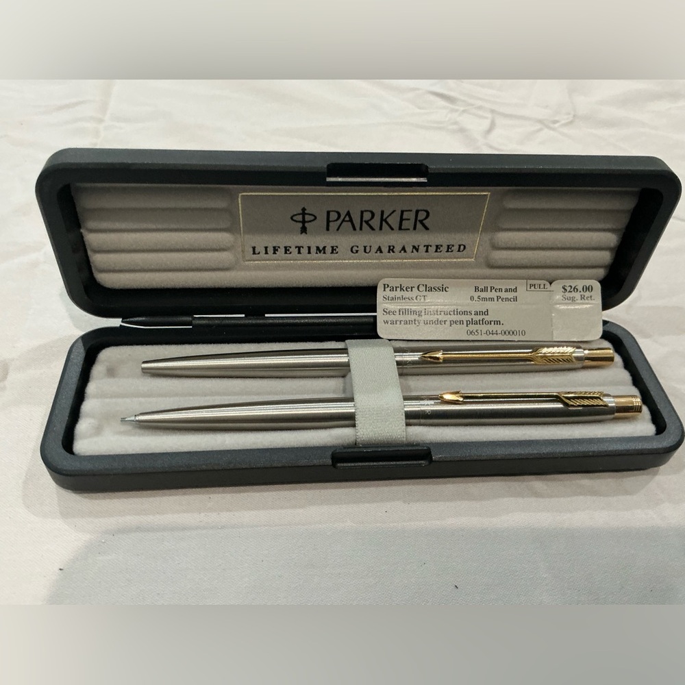 Parker classic stainless GT ball pen and pen pencil